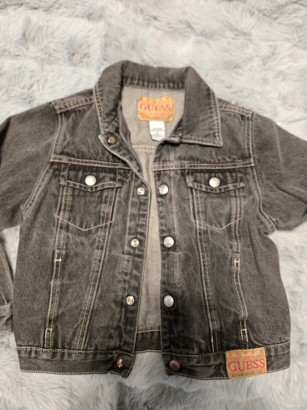Vintage GUESS Faded Black Acid Wash Denim Trucker Jacket Size 6 Kids